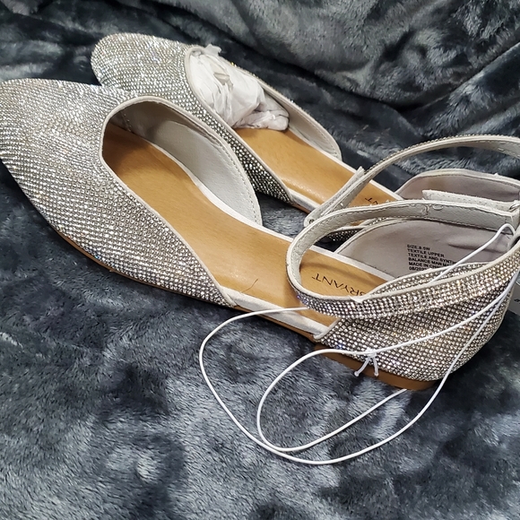 Lane Bryant NWT All Over Rhinestone Flat - Picture 3 of 4